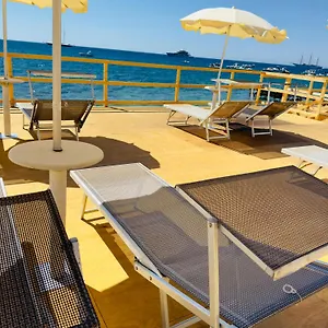 Aparthotel Sirina House, Taormina